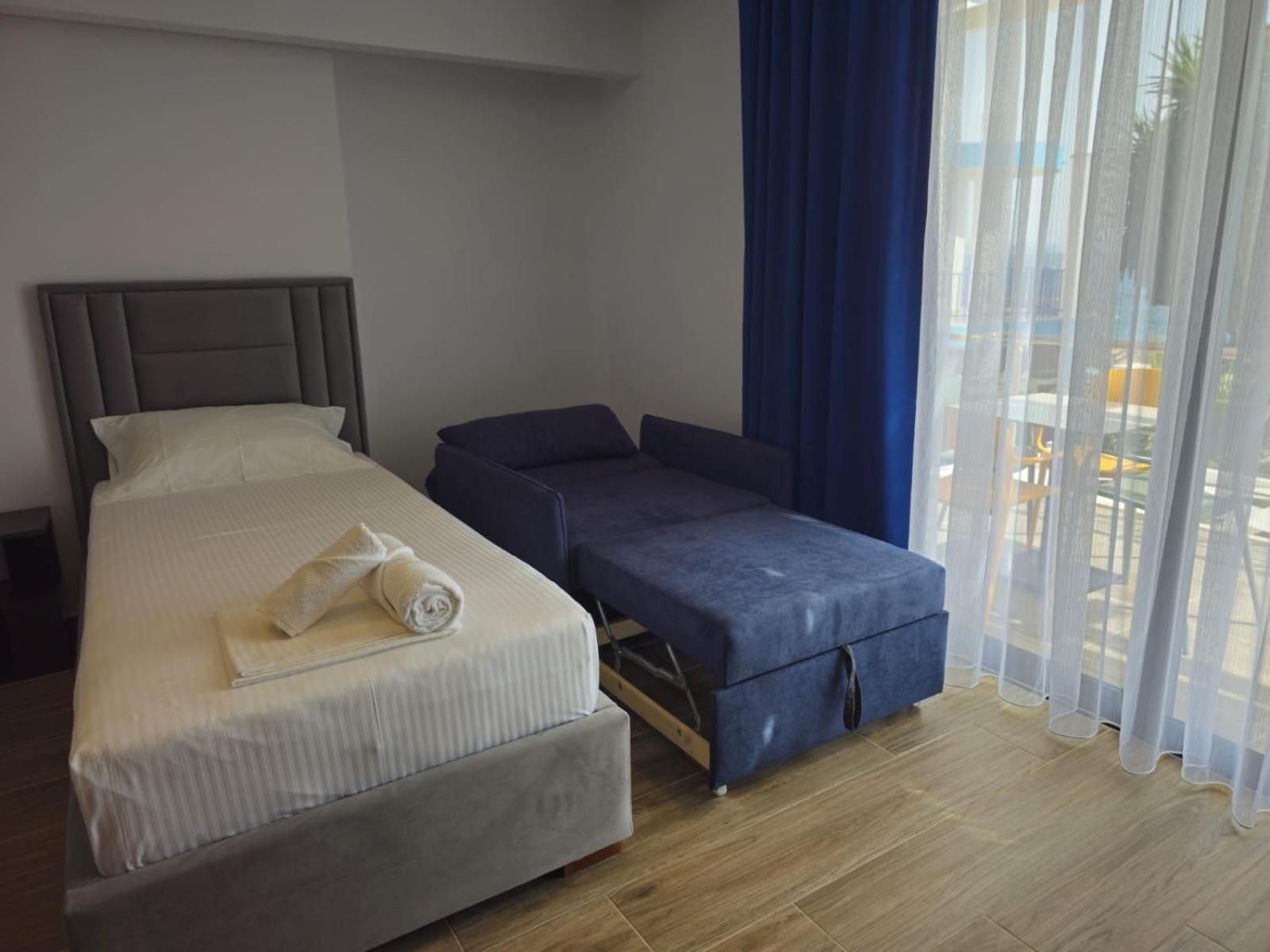 Ardit Seaside Rooms Саранда Екстер'єр фото