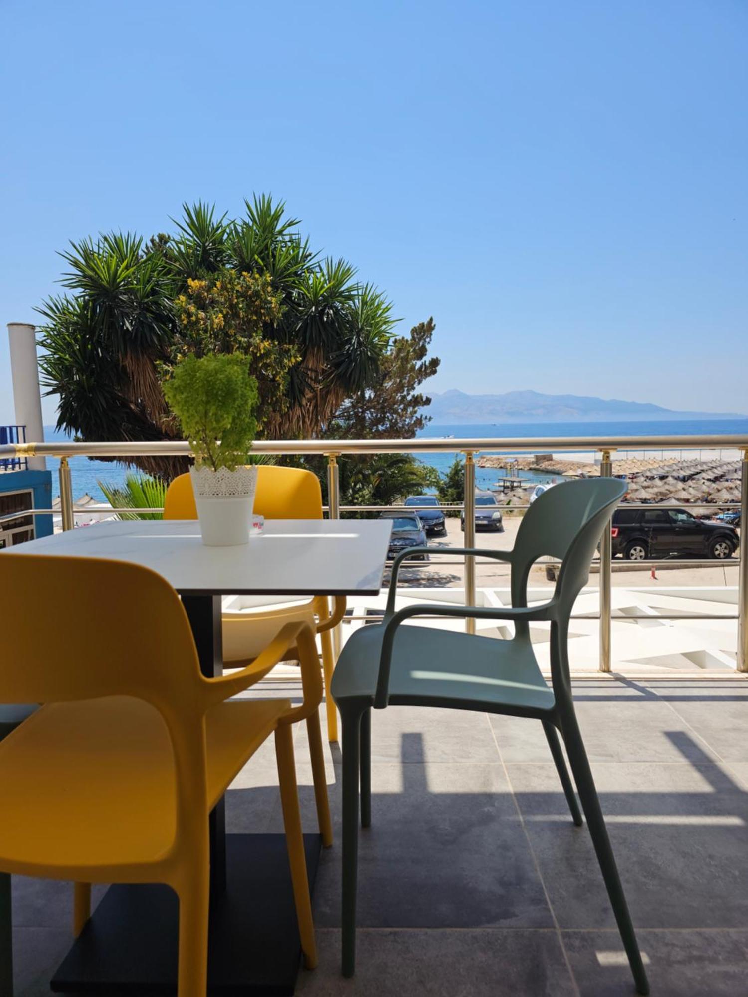 Ardit Seaside Rooms Саранда Екстер'єр фото