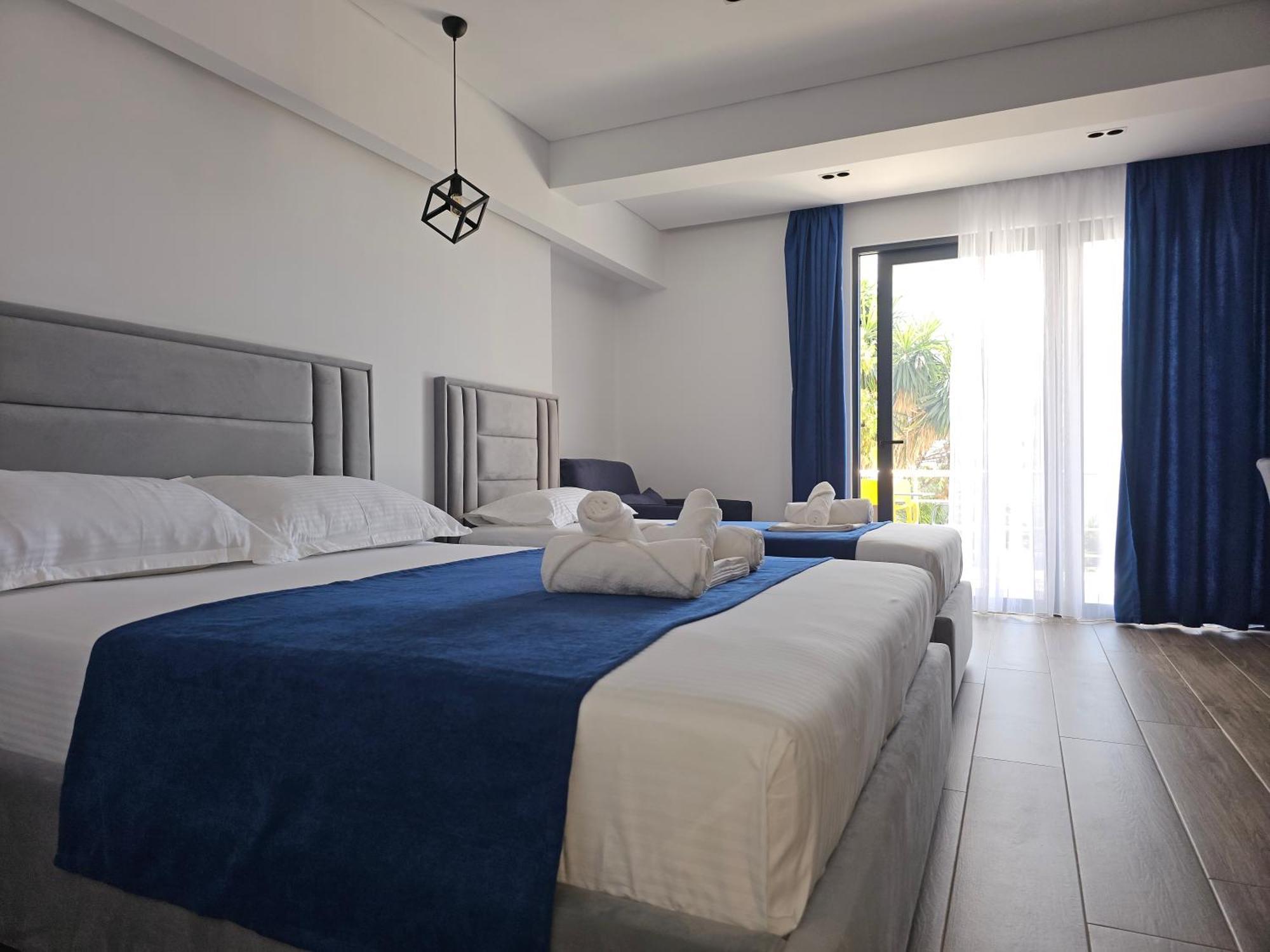 Ardit Seaside Rooms Саранда Екстер'єр фото