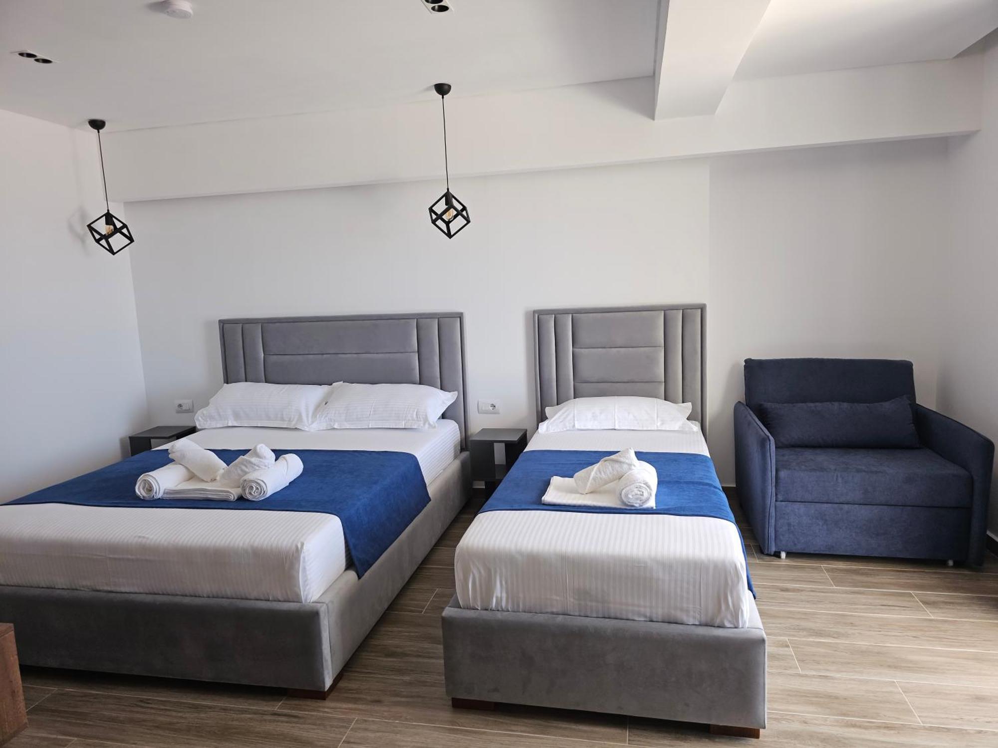 Ardit Seaside Rooms Саранда Екстер'єр фото