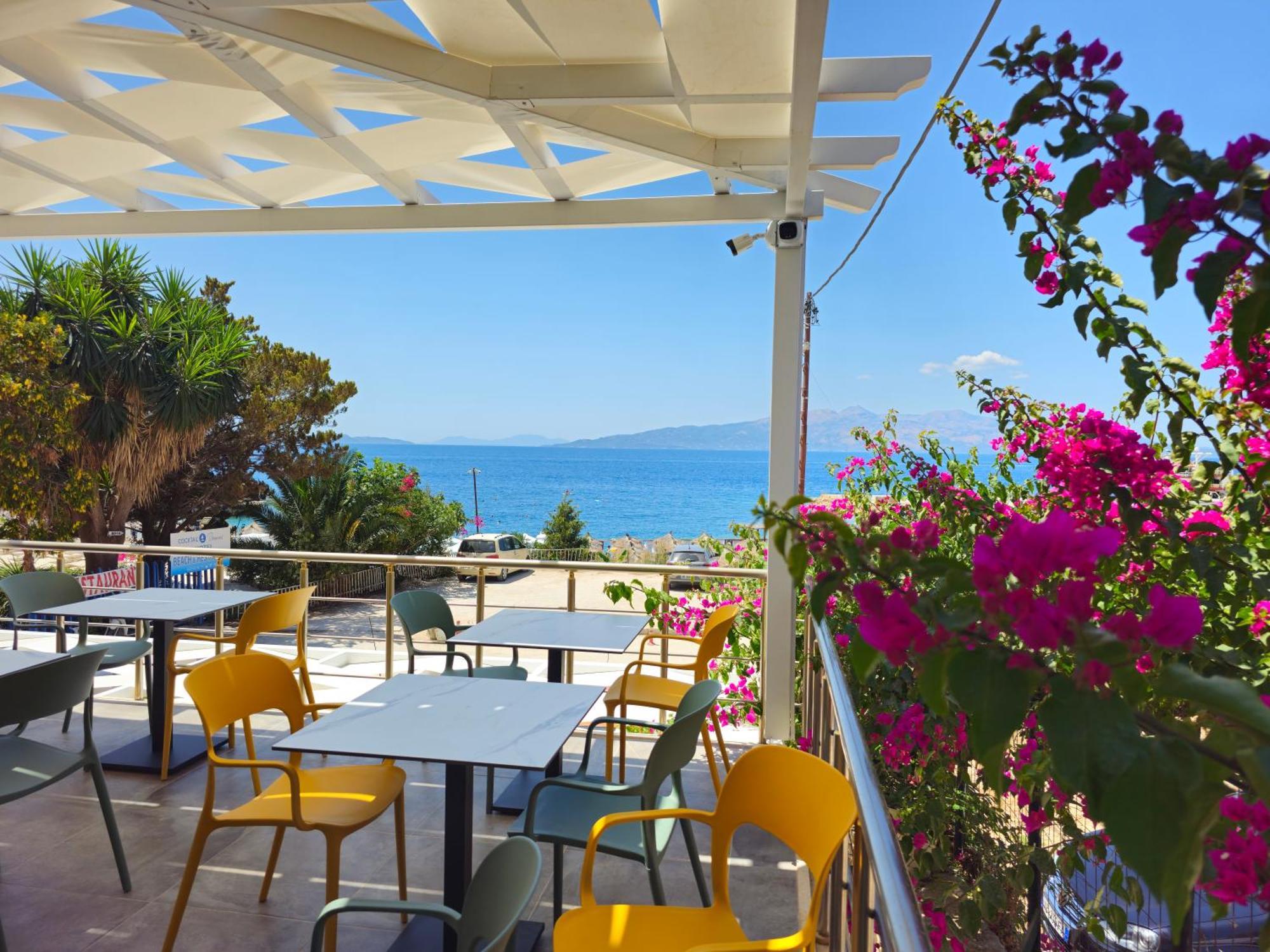 Ardit Seaside Rooms Саранда Екстер'єр фото